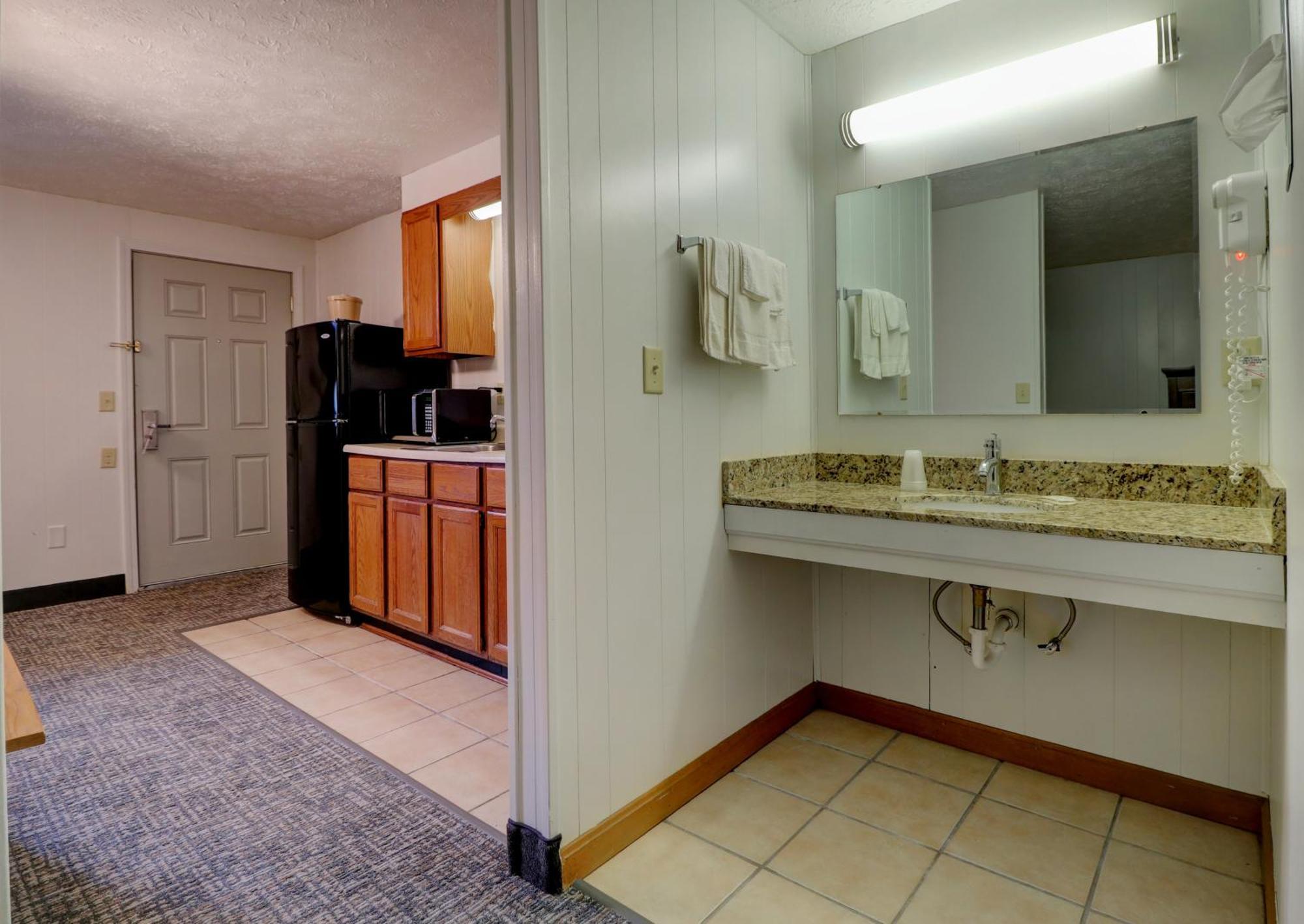 Sanfordinn Room photo